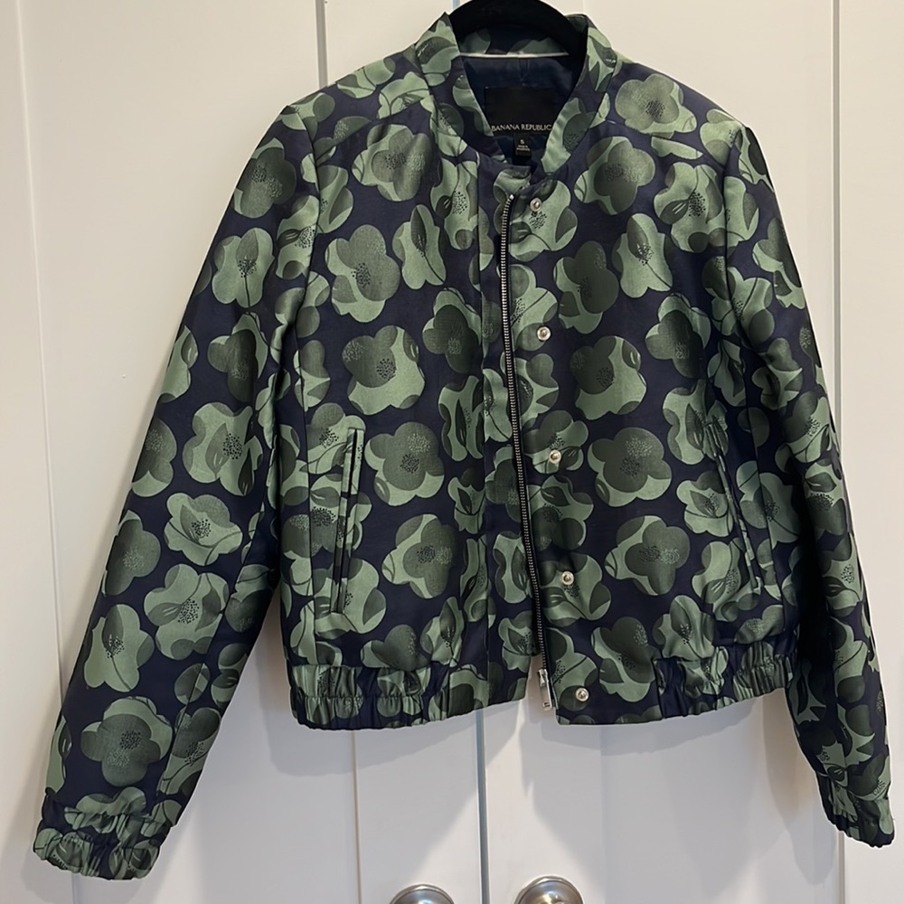 Banana Republic bomber jacket, size S